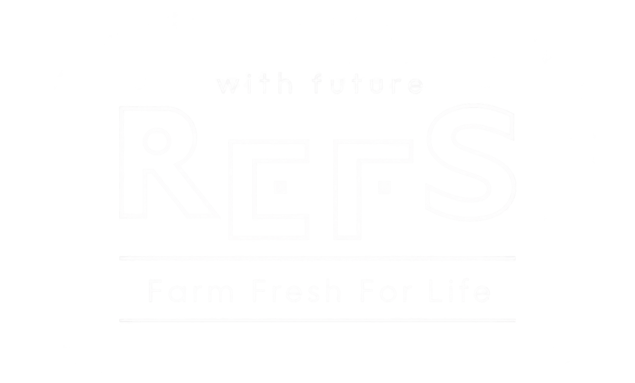 Logo featuring large block letters 'REES' with a distressed, weathered look; small 'with future' text above; and the slogan 'Farm Fresh For Life' beneath, separated by horizontal lines. › EXPACT ｜スタートアップ支援｜新たな挑戦に、旗を掲げよう。｜Seed Impacts, Harvest Changes.｜